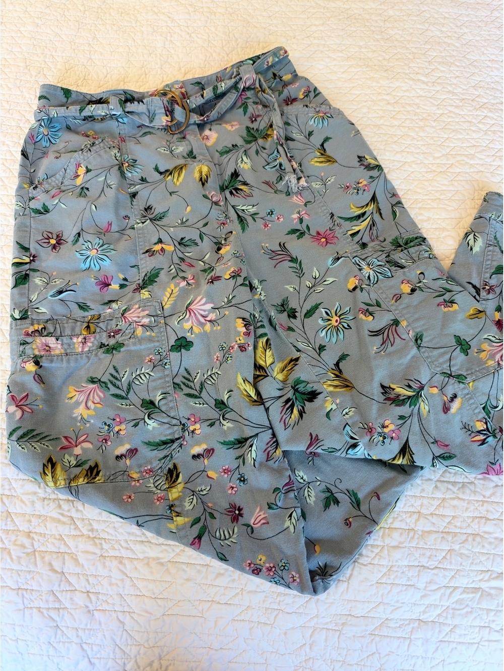 Floral Print Cropped Pants